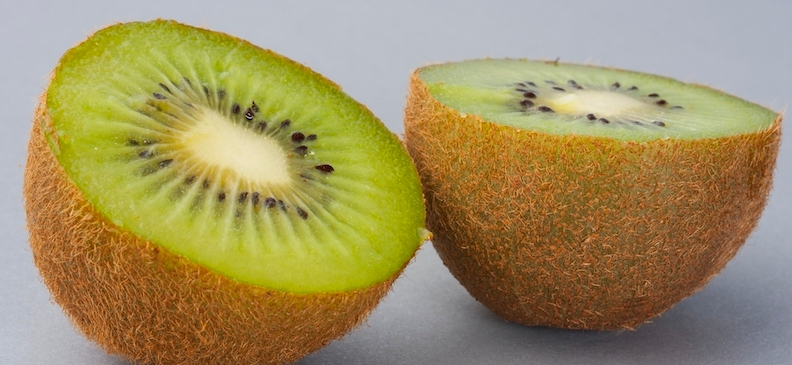 Киви: польза и вред, применение и количество для взрослых и детей