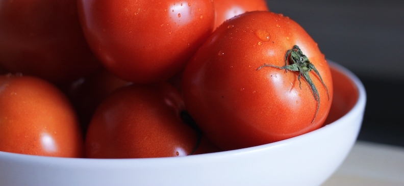 Томатное дерево: польза и вред, применение и количество для детей и взрослых, в том числе для похудения